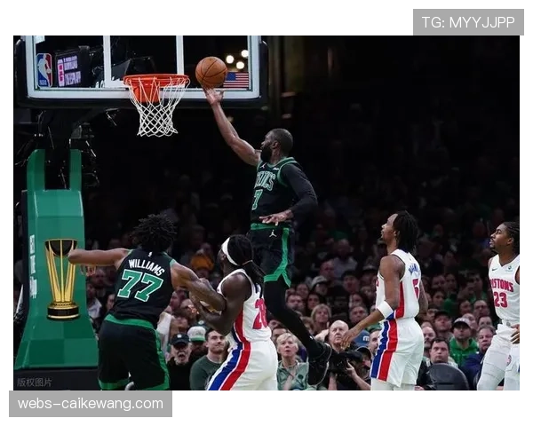 活塞一分险胜老鹰 康宁汉姆18分8篮板8助攻6抢断